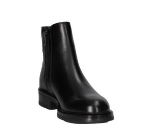 A24---vueva---WH66H14PORTER+BLACK_1_P